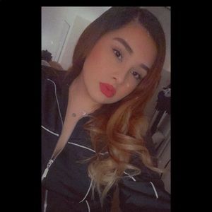 Meet your Posher, Ariel